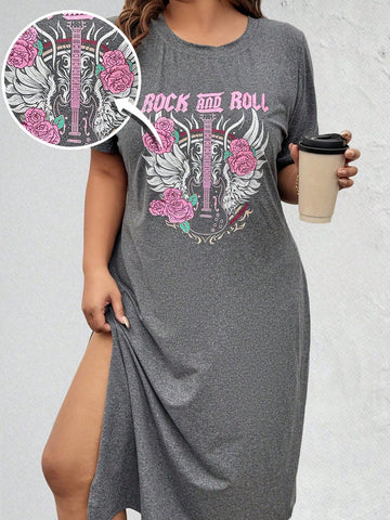 Get ready to slay this summer with our Plus Size Summer Dress! The round neck design is both stylish and versatile, while the solid and floral print hem adds a playful touch. With a split design, you'll stay cool and comfortable while turning heads. Perfect for any occasion!