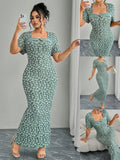 Embrace your curves in this flirty plus-size dress featuring a romantic sweetheart collar that frames your face beautifully! The stylish solid color patchwork adds visual interest, while the button-front detail lets you decide just how sassy you want to be. Perfect for turning heads at brunch or adding a pop of fun to your everyday wardrobe!