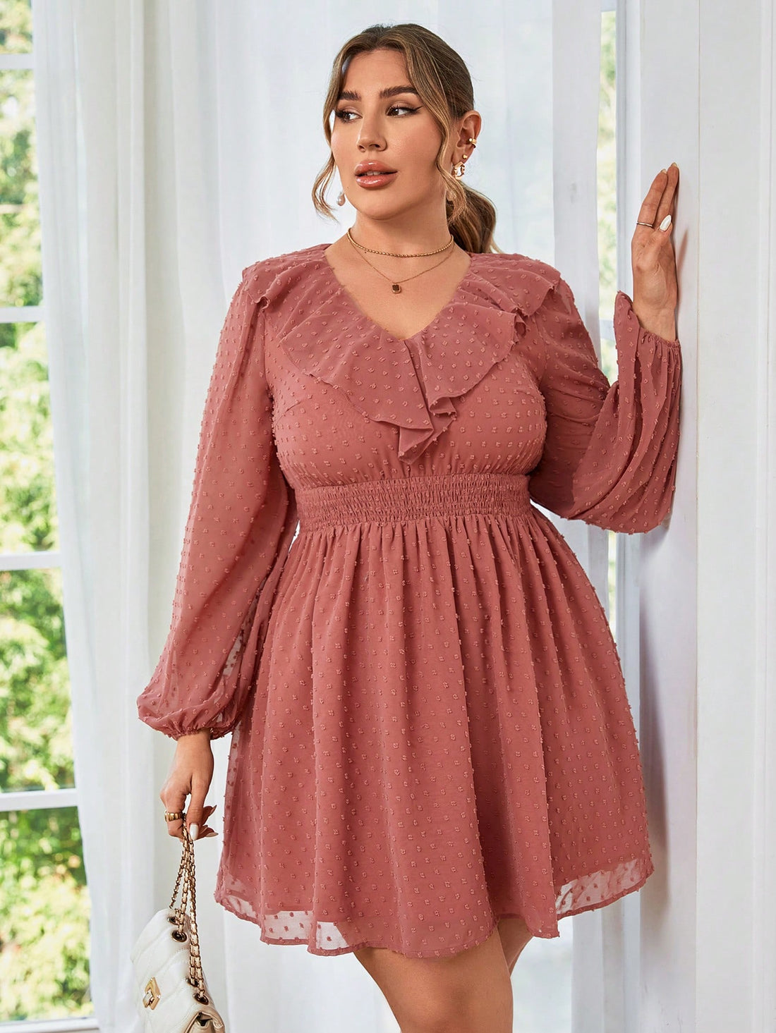 Turn heads with this playful plus size lantern sleeve dress, featuring charming ruffled hemlines that add a flirty bounce to every step. Designed for comfort and style, it effortlessly blends trendy details with a flattering fit, making it your go-to for fun days and lively nights. Embrace your curves with a dress that dances with you!