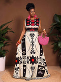 Celebrate summer in vibrant style with this Plus Size Tropical Forest Print Maxi Dress. Its flowing silhouette and lively print make it the ideal choice for beach parties or romantic summer dates. Lightweight and comfortable, it effortlessly combines fun and elegance, ensuring you feel confident and breezy wherever you go.