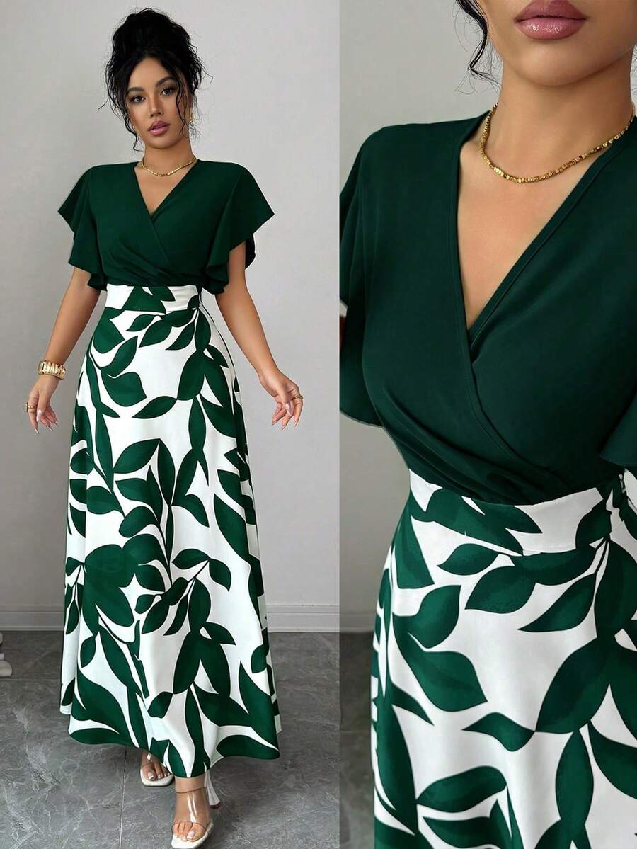 Add timeless elegance to your wardrobe with this polka dot pleated maxi dress, designed to combine classic charm with effortless comfort.