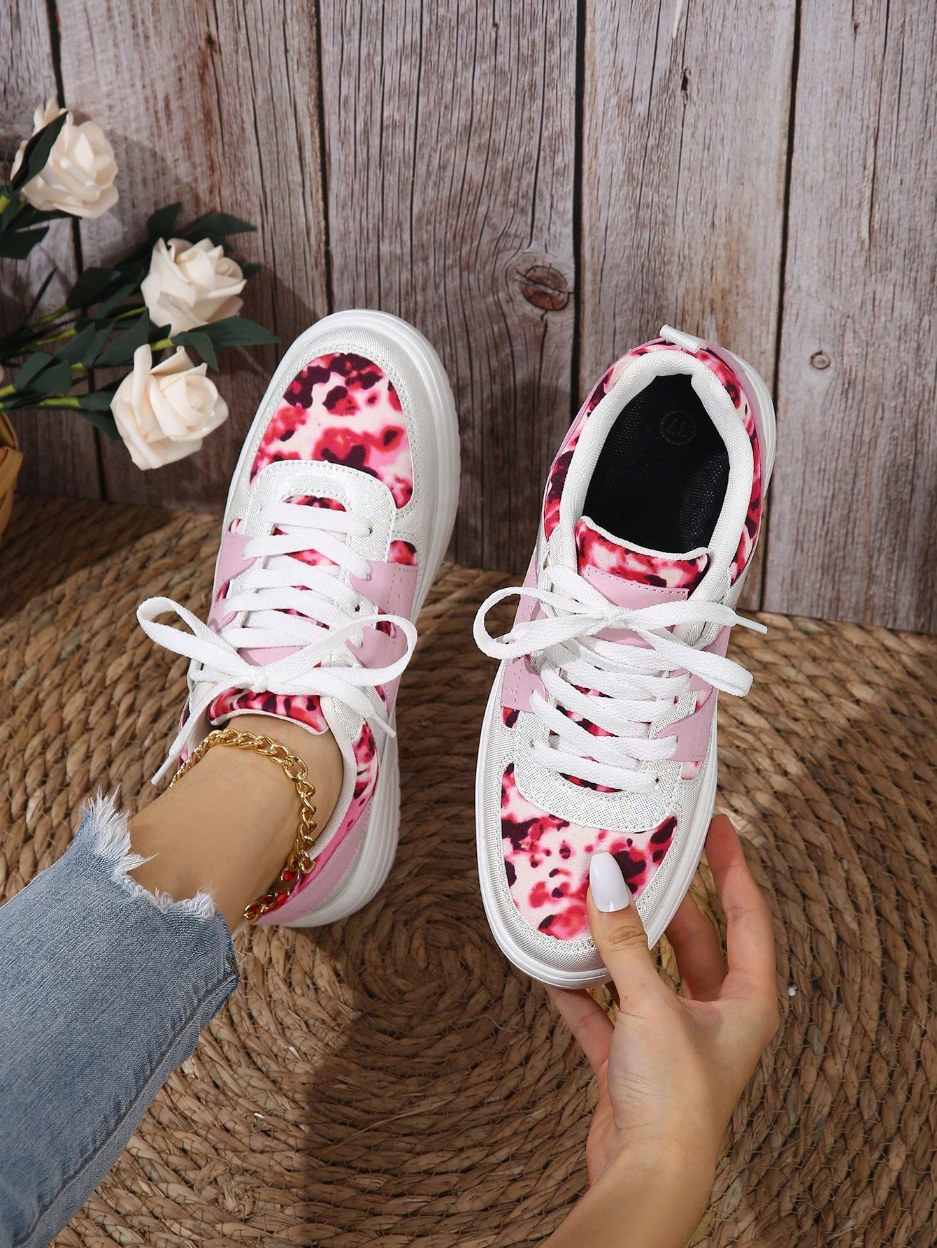 These stylish Pretty in Pink Leopard Print Casual Student Sneakers for Women add a pop of pattern to any outfit. Made for both comfort and fashion, these sneakers feature a trendy leopard print design and a comfortable fit for all-day wear. 