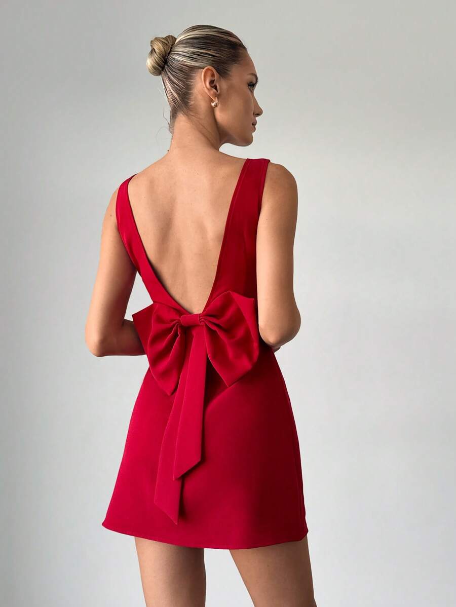 Elegant Red Mini Dress with Open Back and Bow Design for Graduation, Parties, and Weddings