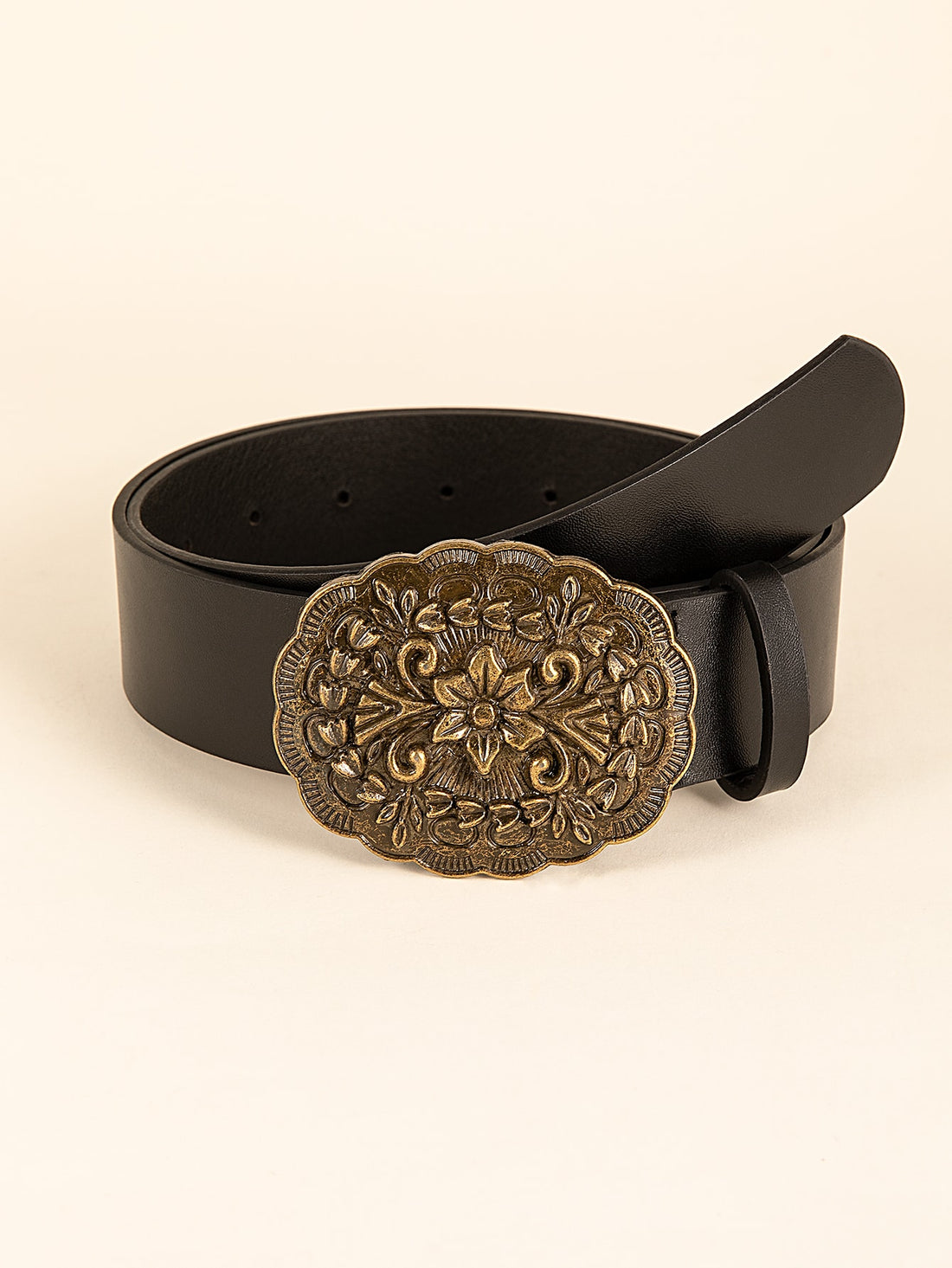 Enhance your vintage style with Retro Charm belt. Made of high-quality PU leather, the bronze belt features a unique patterned buckle that adds a touch of elegance and charm. Upgrade your outfit and stand out with this timeless accessory.
