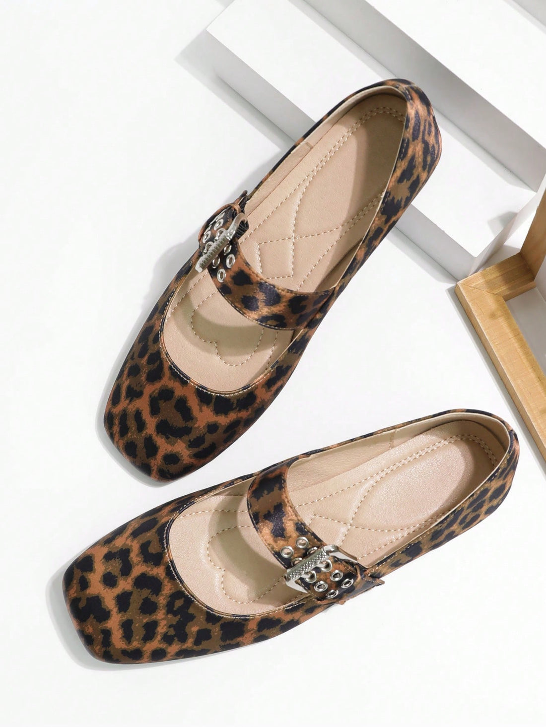 Slip into some fierce fashion with these comfortable leopard print ballet flats! The retro design, square toe, and low heel provide style and comfort all day long. Perfect for any quirky fashionista!