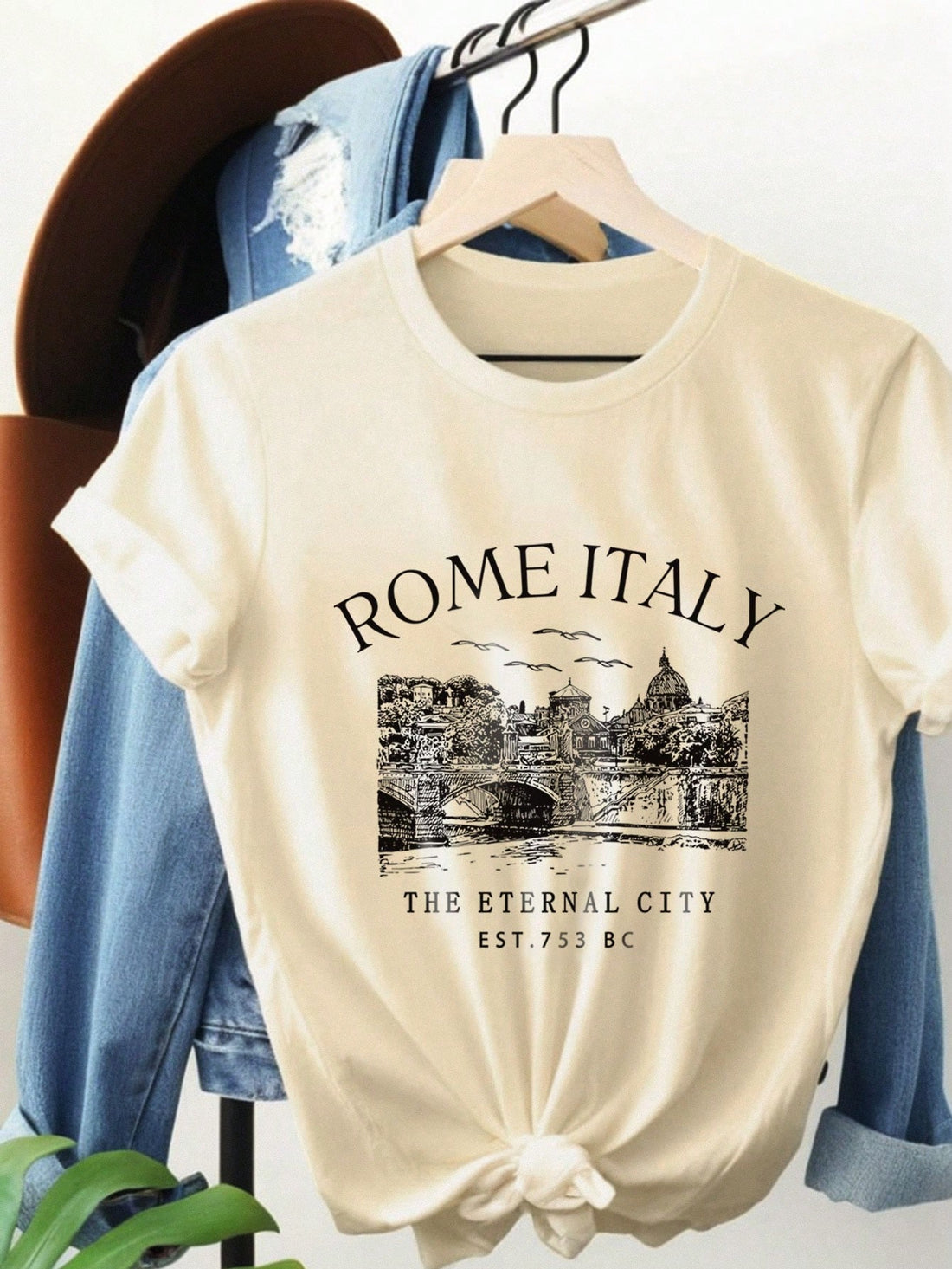 Celebrate the Eternal City with this Rome, Italy Skyline Graphic Tee. Featuring a casual round neck, this t-shirt showcases the iconic skyline of Rome. Made of soft fabric, it is perfect for everyday wear. Show off your love for this historic city in style.