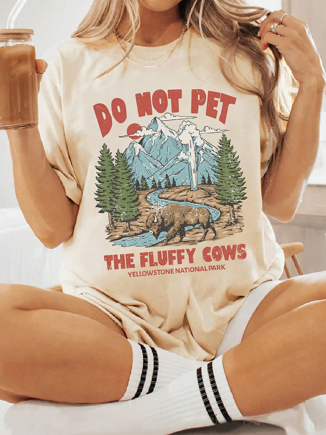 Introducing Scenic Vibes: Women's Letter Print Short Sleeve Tee - perfect for the stylish and on-the-go woman. Made from high-quality fabric, this tee features a trendy letter print and comfortable short sleeves. Make a statement with this chic and versatile tee.