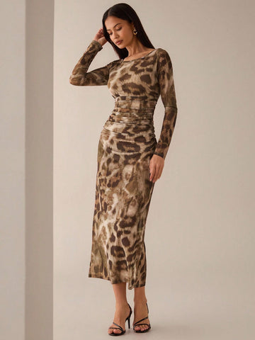 Turn heads with this Sexy Open Back Leopard Print Dress, designed to hug your curves with a slim fit and flattering ruching. The long sleeves add a touch of urban chic, while the daring open back brings out your playful side. Perfect for nights out or making a bold statement wherever you go.