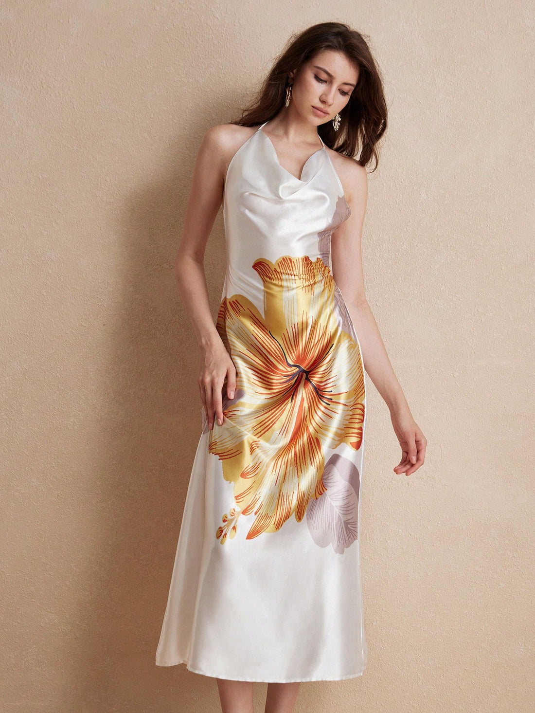 Unleash your inner elegance with our Sleeveless Backless V-Neck Printed Wrap Dress with Belt! This chic dress features a stylish wrap design and a flattering V-neck, perfect for any occasion. With its unique print and refreshing sleeveless and backless design, you'll be the talk of the town. (Belt included!)