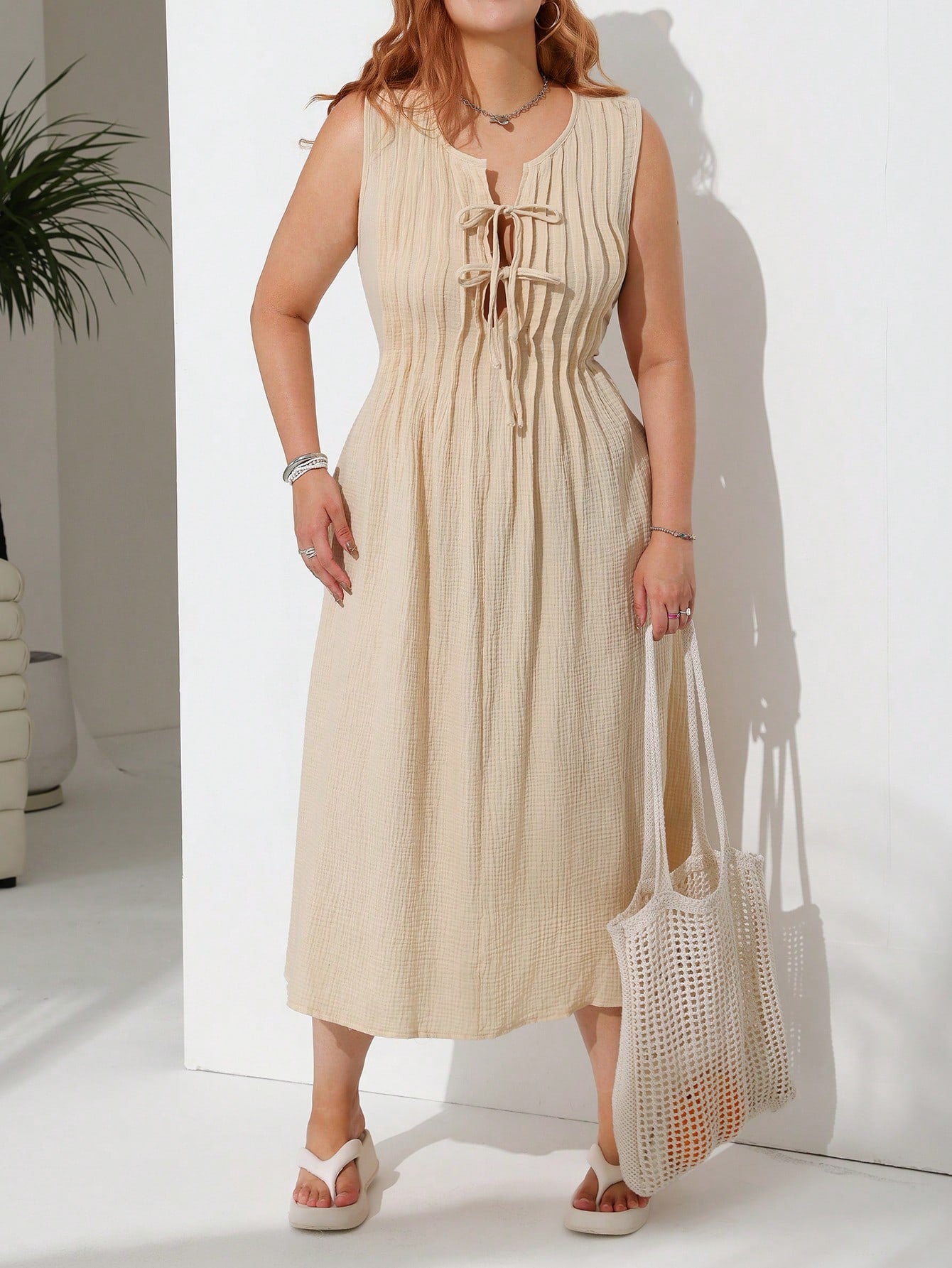 Step into sunny days with the Solflare Plus Size Summer Linen Dress! This sleeveless beauty features a breezy linen fabric, playful pleats, and a flattering tie waist that lets you show off your curves with ease. Perfect for warm weather adventures, it combines comfort and style effortlessly—making every summer moment a little more fabulous.