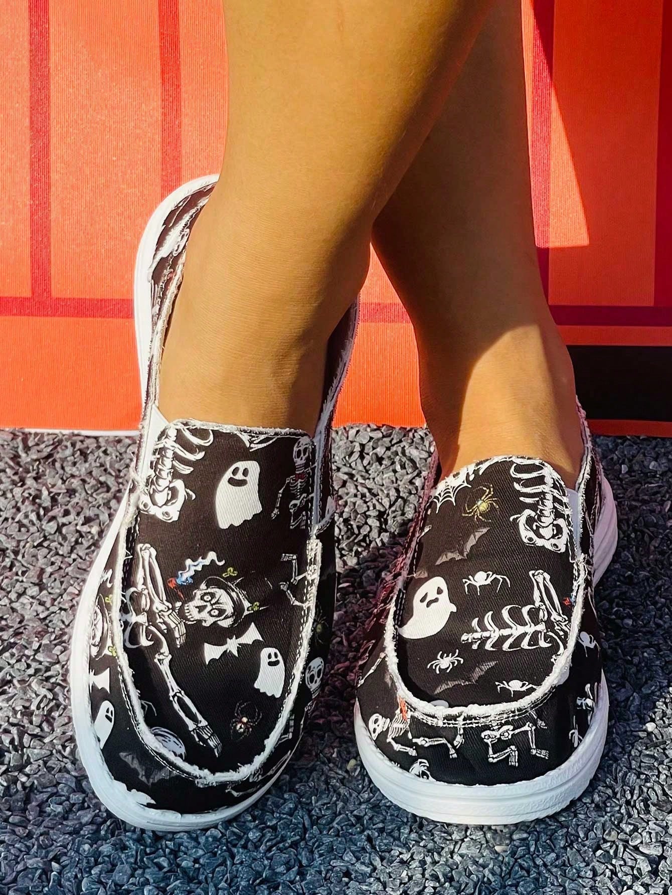 Step into the spirit of Halloween with these playful, lightweight sneakers designed just for women. Featuring a fun mix of pumpkins, skulls, and bats, these casual shoes add a spooky twist to your everyday look. Comfortable and easy to wear, they’re perfect for celebrating the season in style while keeping your feet happy all day long.