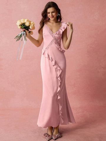 Be the ultimate romantic in our Spring-Summer Hollow-Out Mini Dress. Designed for elegant slim fit, this dress is perfect for your next romantic date or vacation. Feel confident and oh-so-stylish with its playful cutouts and figure-flattering silhouette. Time to turn up the romance!