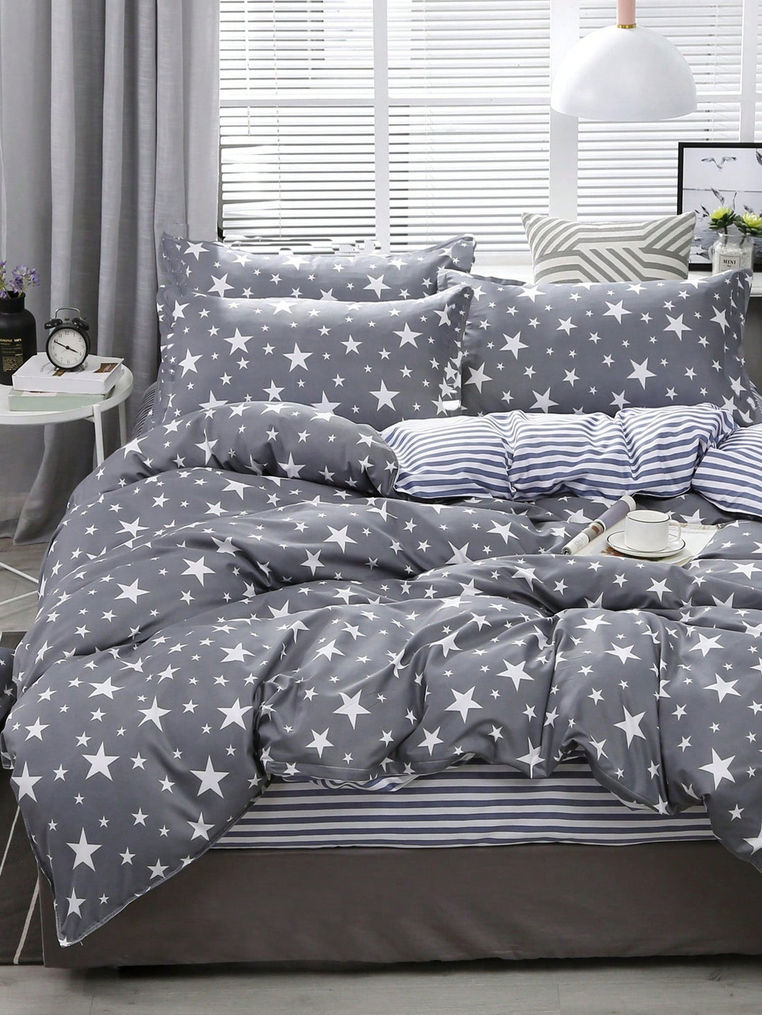 Starry Night DThis luxurious duvet cover set features a dreamy starry night design that will elevate your bedroom decor. Made from high-quality materials, this set includes a duvet cover and two pillow shams. No filler is included, making it easy to customize your preferred level of comfort. Transform your sleep experience with this elegant set.reams Duvet Cover Set - No Filler Included