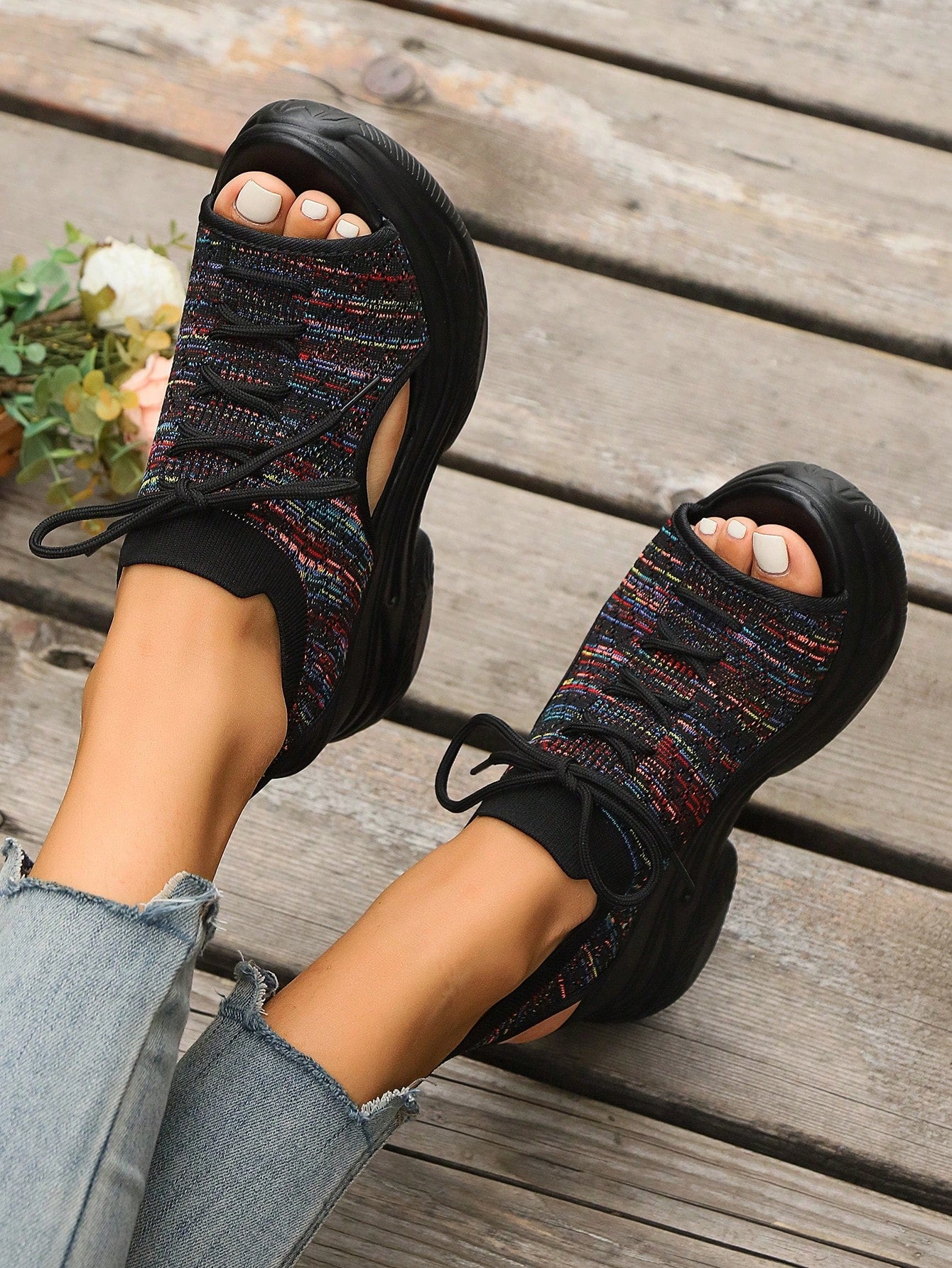 Elevate your fashion game with our Women's Thick-Soled Platform Sport Sandals. These stylish sandals feature a thick sole for added height and comfort. Perfect for any sporty or casual look, step up your style with these versatile sandals.