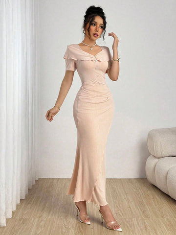 Make a statement with this eye-catching 2-piece set that blends feminine charm with modern edge. The pleated top features an adorable butterfly buckle detail that adds instant personality, while the asymmetrical ruched hem skirt creates dynamic movement and flattering silhouette. Perfect for turning heads at parties, date nights, or whenever you want to feel confident and fabulous. Mix, match, or wear together—this versatile duo works hard to keep your wardrobe exciting and fresh.