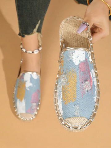 Get your feet ready for a beach adventure with these Stylish Closed Toe Jute Sandals. Perfect for travel, these flats provide non-slip comfort while adding a touch of style to any outfit. Leave the boring sandals at home and step into these quirky, fun sandals instead!