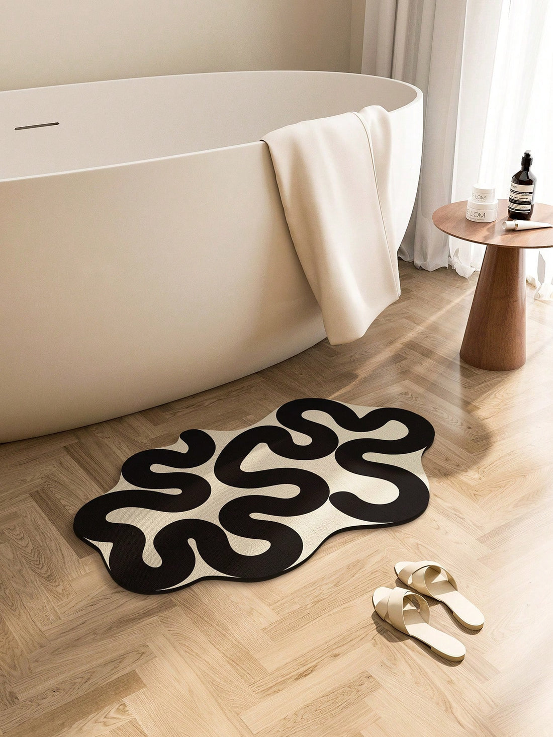 This high-quality Stylish Diatomaceous Earth Bathroom Mat is designed to be both absorbent and anti-slip, keeping your bathroom floor dry and safe. Made from diatomaceous earth, this mat is natural, environmentally friendly and has a stylish design that will enhance any bathroom decor.