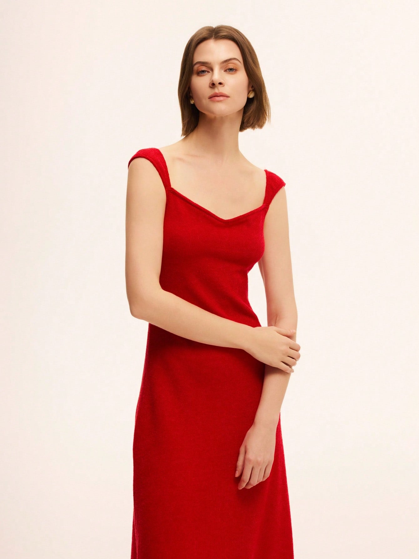 Turn heads with this Stylish Green French Bodycon Dress, designed to hug your curves and highlight your confidence. Its vibrant green shade adds a fresh twist to classic elegance, making it perfect for nights out or special occasions. Feel sexy and chic while embracing a playful, sophisticated vibe that’s sure to make a lasting impression.