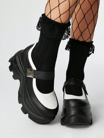 Step into spring with attitude in these Stylish Grunge Punk Mary Jane Shoes. Featuring bold dark goth vibes and a chunky platform, they add an edge to any outfit. Perfect for those who love mixing classic Mary Jane charm with rebellious flair, these shoes promise comfort and standout style all season long. Elevate your look and let your feet do the talking!