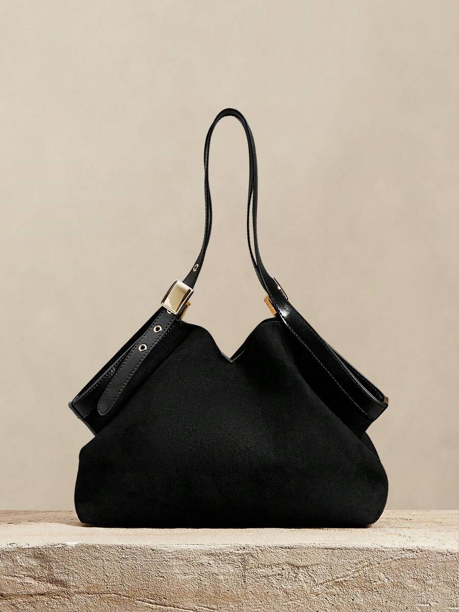 Carry your whole world in style with this spacious women's handbag that's ready for anything your day throws at it. Whether you're heading to work, running errands, or meeting friends, the generous interior keeps all your essentials organized and within reach. The casual yet polished design pairs effortlessly with any outfit, making it your go-to companion from morning coffee runs to evening adventures. Durable construction means this bag handles daily wear like a champ, while the comfortable handles make c