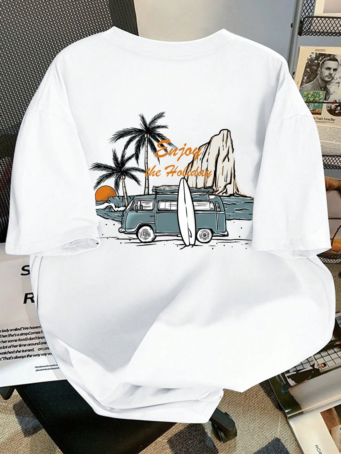 Elevate your everyday look with this men's printed tee that's anything but ordinary! Combining head-turning style with can't-believe-it's-this-comfortable fabric, it's the shirt that'll have you reaching into your drawer day after day. Perfect for those "I woke up like this" fashion moments or when you want to look put-together without actually putting in the effort!