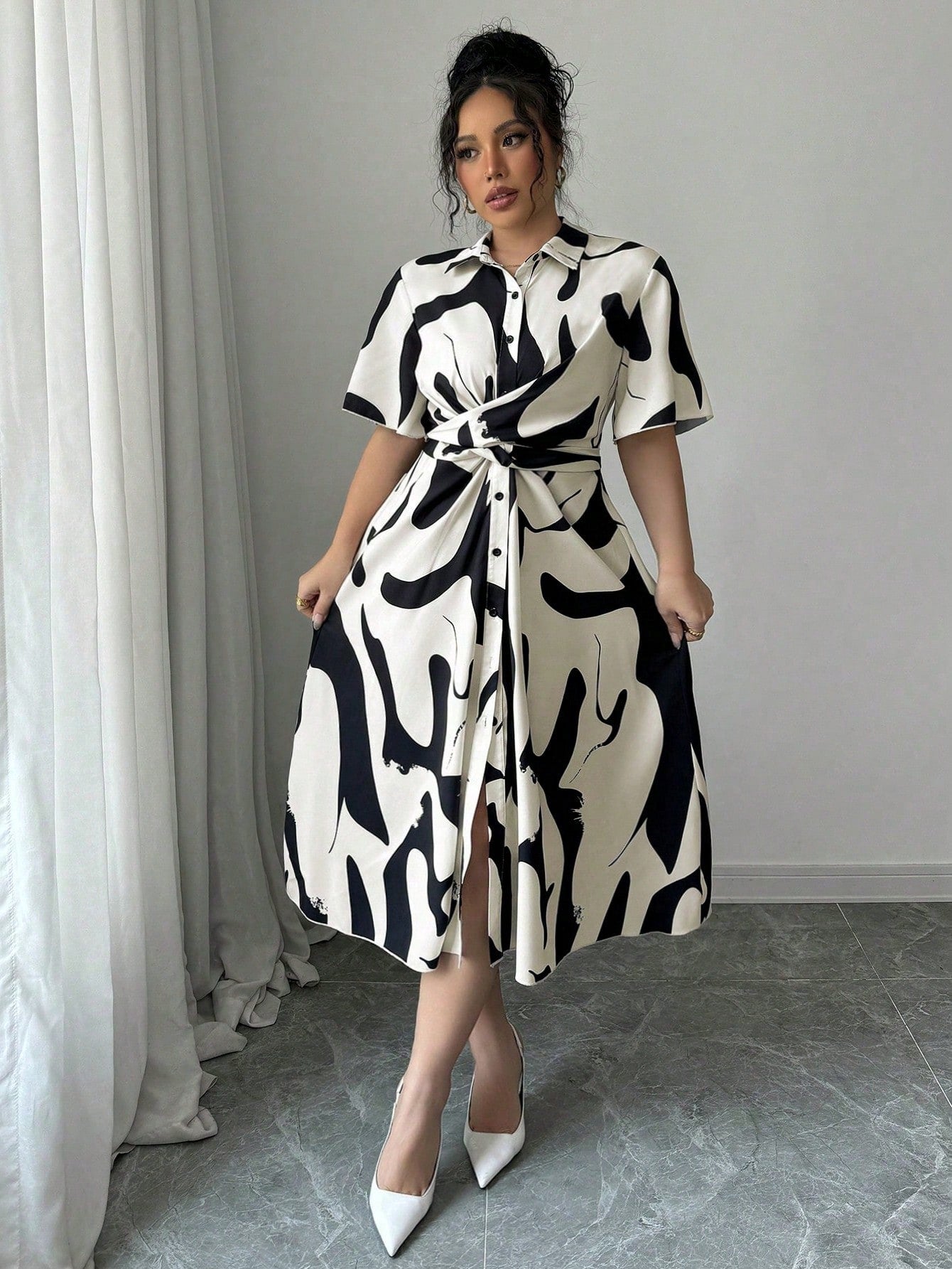 Elevate your everyday style with this fabulous plus-size shirt collar dress that's equal parts comfort and personality! Featuring eye-catching unique prints and breezy short sleeves, it's the perfect go-to piece for casual outings, weekend adventures, or just feeling confident in your own skin. The classic shirt collar adds a polished touch while the relaxed fit keeps things effortlessly chic. Whether you're running errands or meeting friends, this dress delivers style without the fuss—because looking good 