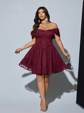 Experience the breathtaking fusion of heritage French artistry and sharp, modern architectural tailoring. This stunning crimson ensemble is meticulously designed for the woman who values a high-fashion, "quiet luxury" approach to evening dressing—the ultimate centerpiece for prestigious gala retreats, exclusive rooftop soirées, and high-authority celebratory outings.