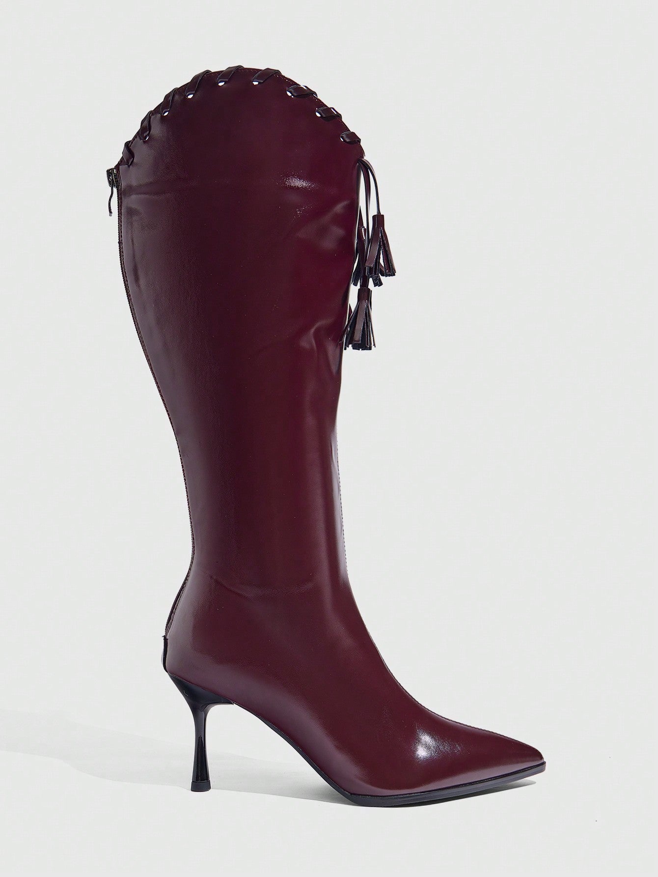 Step out in style with these chic thigh-high stiletto boots, perfect for turning heads at any autumn or winter party. Their sleek design elongates your legs while keeping you cozy, making them a must-have for your seasonal wardrobe. Pair them with your favorite dress or skirt for an effortlessly glamorous look that’s ready to dance the night away.