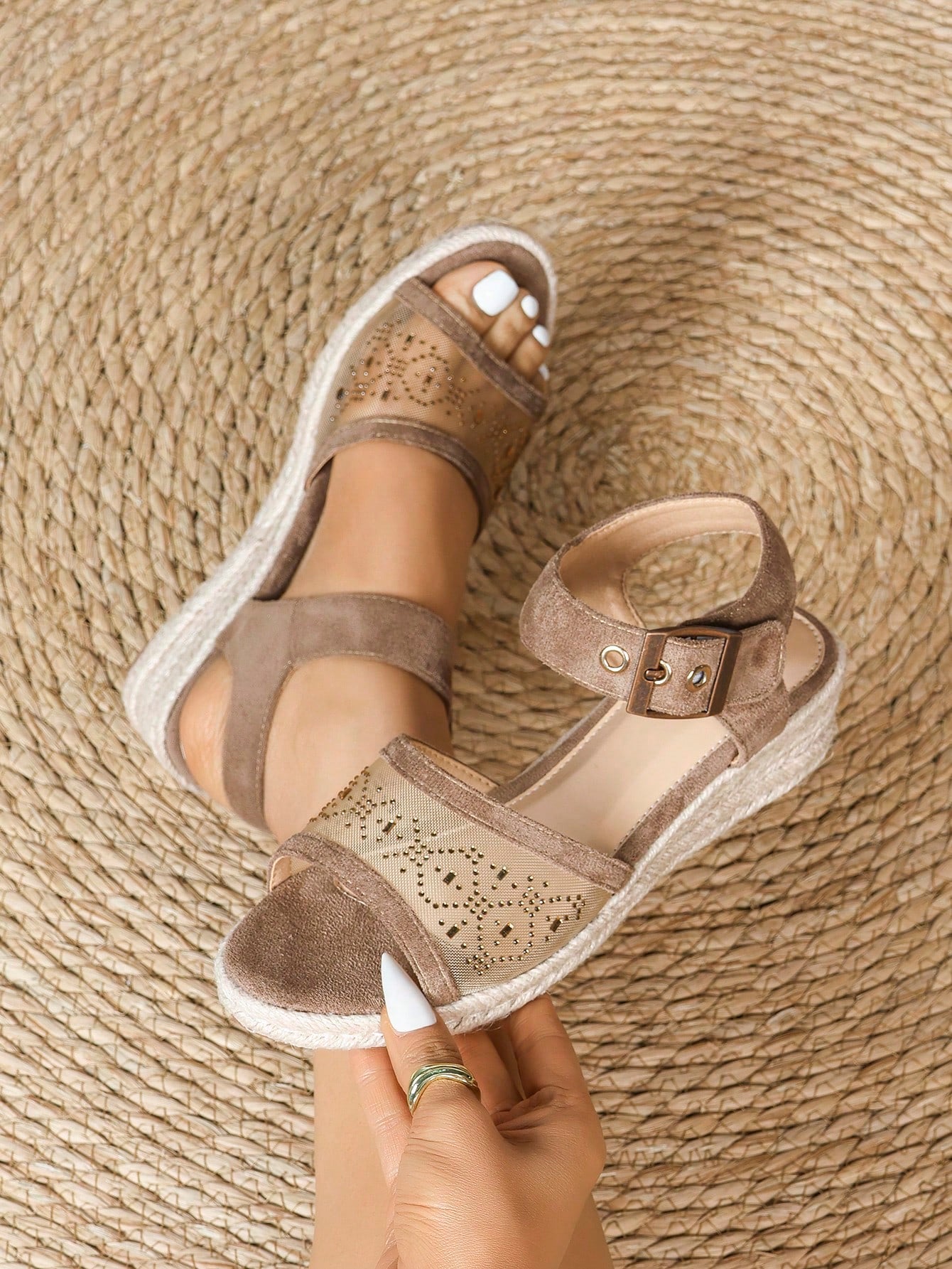 Step out in sparkle with these Stylish Women's Rhinestone Wedge Heel Sandals! Featuring dazzling rhinestones and a comfy wedge platform, they add a touch of glam to any casual outfit. Perfect for turning heads while keeping your feet happy all day long. Elevate your style effortlessly with these playful and elegant sandals!