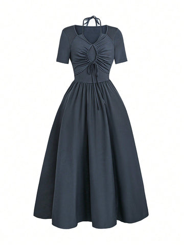 Unleash your style with our Stylish Women's Solid Color Ruched Short Sleeve Maxi Flared Dress! Made with hybrid fabric, this dress is a perfect blend of comfort and fashion. Its ruched short sleeves add a unique touch while the flared design enhances your feminine silhouette. Available in a variety of colors, this dress is a must-have for your wardrobe.