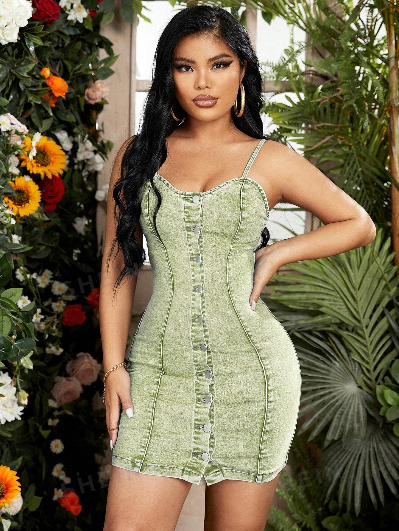 This Summer Chic Denim Jumpsuit Dress is designed with a single row of buttons, providing a stylish and trendy look. Made with quality denim, this jumpsuit dress is perfect for the summer season. Its versatile design makes it suitable for both casual and formal occasions.