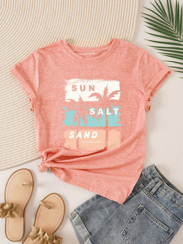 Get ready for some summer vibes with our Palm Tree Letter Print Casual Tee for Women. Embrace the warm weather in style with this quirky and fun top. Perfect for any casual occasion, this tee will add a playful touch to your wardrobe. Don't miss out on the fun - grab yours now!