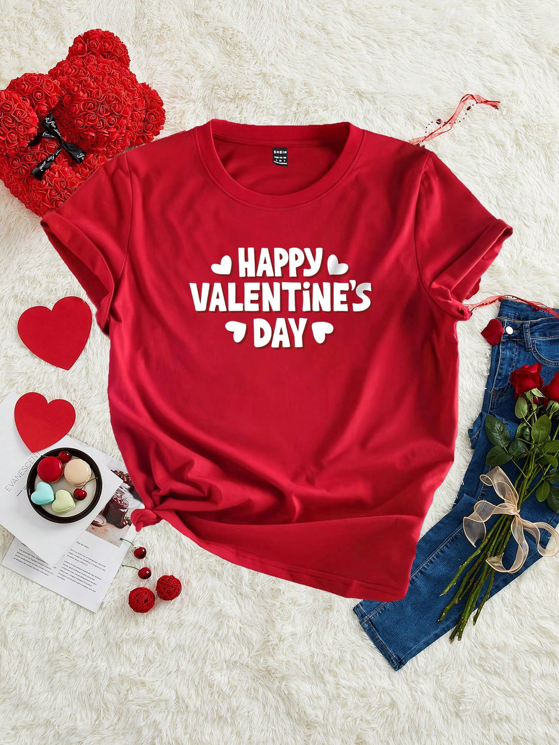 Celebrate love with our Sweet Heart Slogan Tee! This perfect casual style for Valentine’s Day adds a touch of sweetness to any outfit. Embrace the holiday with comfort and style. XOXO!