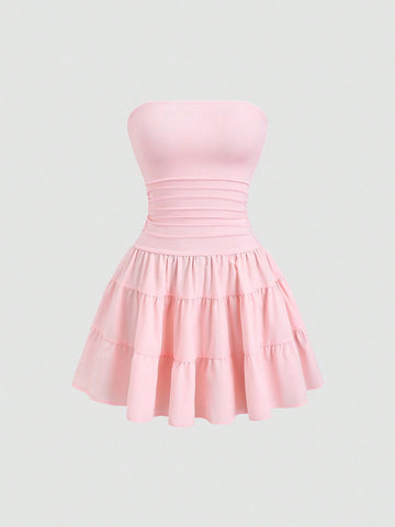 Turn heads with this Sweetheart Neck Bodycon Dress, designed to flatter your curves with a ruched waist and playful flounce hem. Its romantic silhouette and charming neckline make it the perfect choice for date nights or special occasions where you want to feel confident and fun.