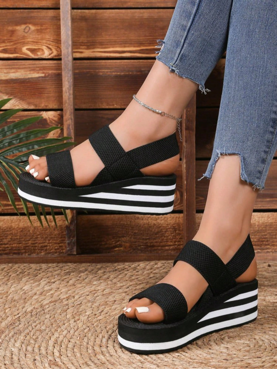 Step into summer fun with these Trendy Lightweight Hollow Beach Sandals for Women. Designed for comfort and style, their airy hollow design keeps your feet cool while adding a playful touch to your casual look. Perfect for beach days or casual strolls, these sandals combine lightweight ease with a trendy vibe you'll love to wear all season long.