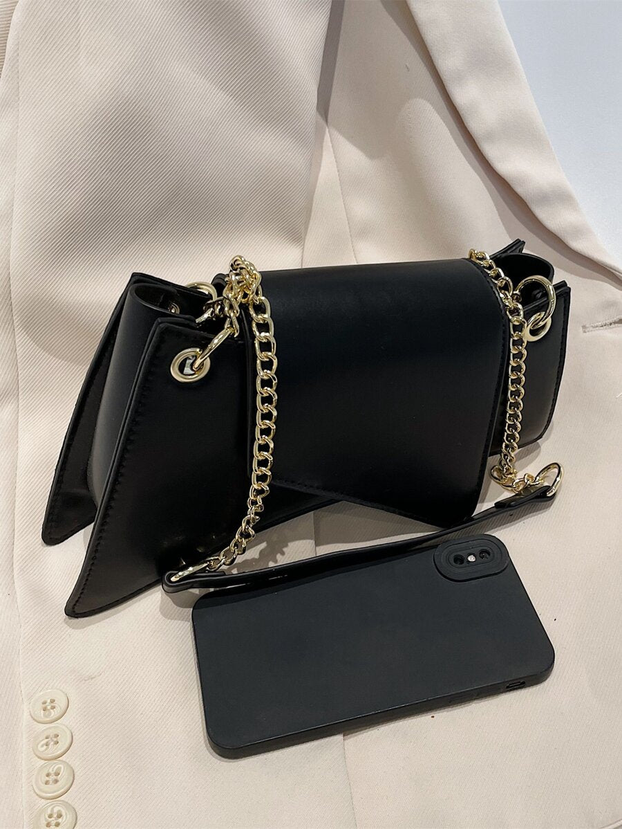 This Trendy Minimalist Chain Shoulder Bag brings a playful twist to everyday style. Its sleek design and shiny chain strap add just the right amount of edge, making it the perfect gift for fashion lovers who enjoy a fun, stylish accessory. Light, compact, and effortlessly cool, it’s ready to brighten up any outfit while keeping your essentials close at hand.