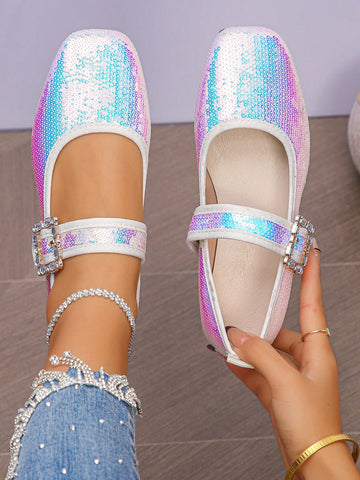 Take a stylish step with these plus size Maryjane ballet flats! These trendy flats feature a stunning sequin gradient and a sparkly rhinestone buckle. Perfect for casual comfort during the spring and autumn months. (Plus, they'll add some glitz to your outfit!)