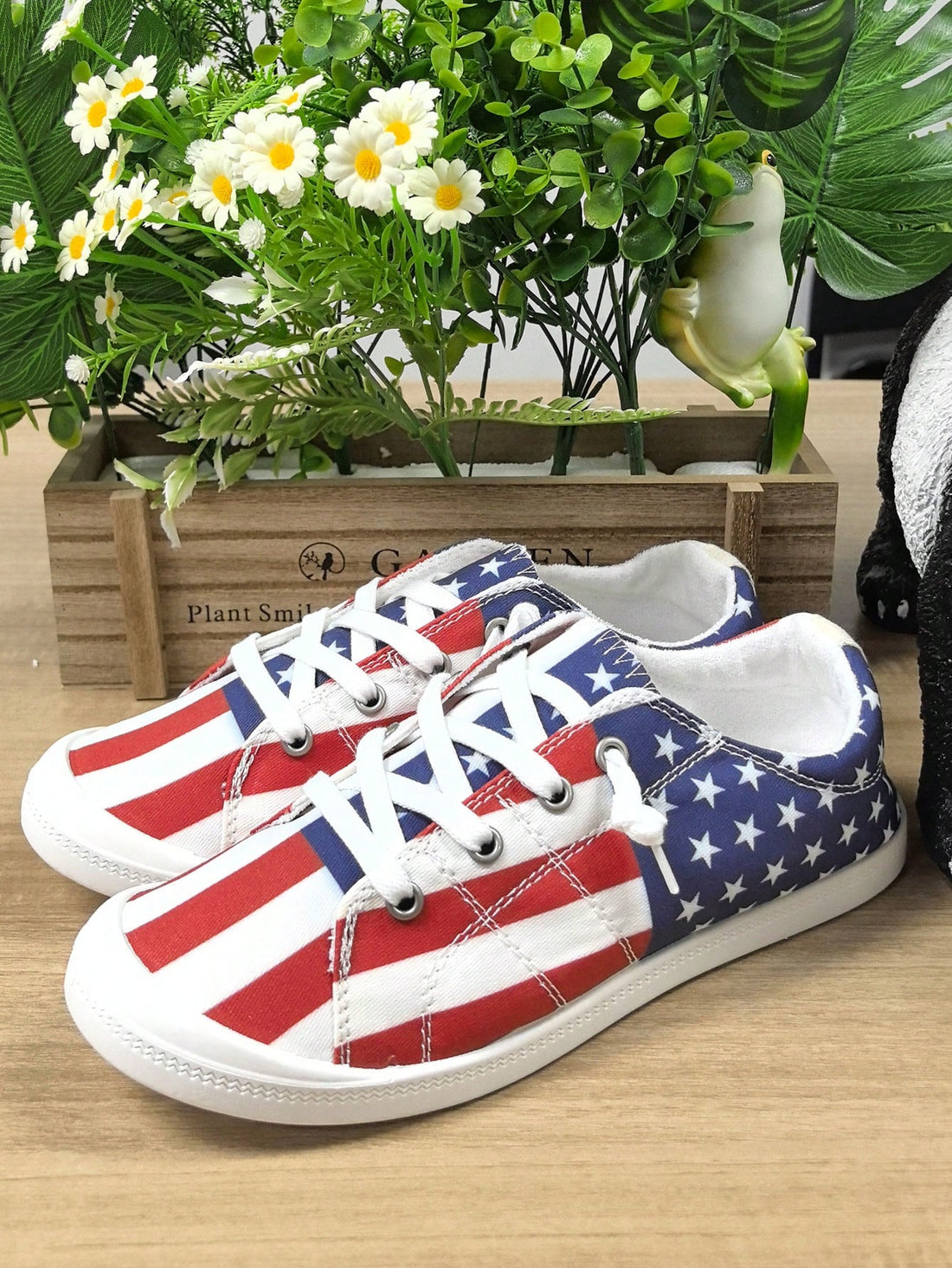 Step into spring and summer with these playful women's casual sneakers featuring a fun star print. Their easy slip-on design ensures comfort and convenience, perfect for busy days or relaxed outings. Lightweight and stylish, they add a cheerful touch to any casual outfit while keeping your feet happy all day long.
