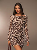 Exude Americana Sophistication in Our Trendy Country Concert Outfit!

Experience the breathtaking fusion of rugged Southern heritage and sharp, modern artisanal tailoring. This stunningly versatile ensemble is meticulously designed for the woman who values a high-fashion, 