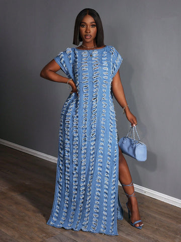 This women's denim dress with ripped sleeves is perfect for casual daily wear and vacations! The trendy design adds an edgy touch to your wardrobe, while the comfortable fit makes it perfect for any occasion. Slip it on and show off your unique sense of style!