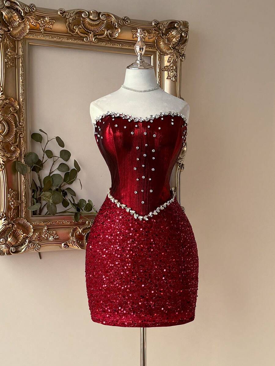 Dazzle in this stunning V-neck sequin bodycon mini dress, designed for unforgettable party nights. The shimmering sequin fabric catches every light, creating a show-stopping effect that commands attention. The fitted bodycon silhouette hugs your curves beautifully, while the flattering V-neckline adds elegance and sophistication. Perfect for cocktail parties, celebrations, and nights out where you want to feel confident and glamorous. Pair with heels and minimal jewelry to let the dress shine.

