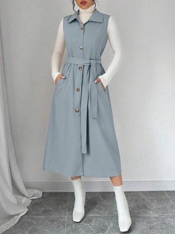 Layer up with confidence in this game-changing 2-in-1 windbreaker that adapts to your mood and the weather. Detach the inner jacket for a lightweight standalone piece, or keep them together for maximum warmth and wind protection. Perfect for unpredictable seasons, weekend adventures, or just looking effortlessly cool. Whether you're braving breezy mornings or sudden temperature drops, this versatile duo has your back—literally. Style meets function in one smart jacket that works as hard as you do.