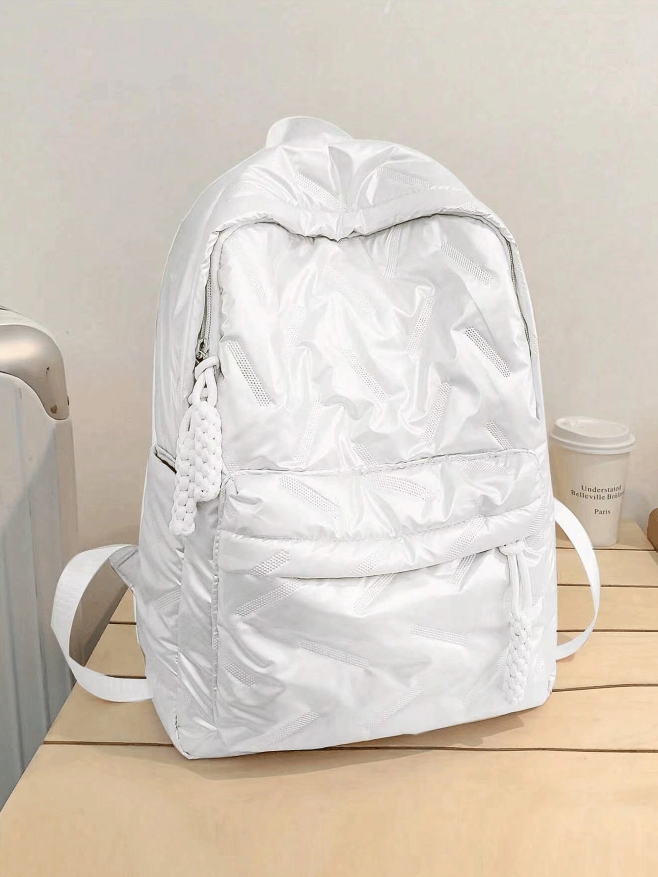 This versatile college-style backpack combines a sleek solid color with a fun rhombic pattern, making it perfect for school or weekend adventures. With its large capacity and multiple pockets, you can easily stash your books, gadgets, and snacks while staying organized. Ready to carry your day with style and a splash of personality!