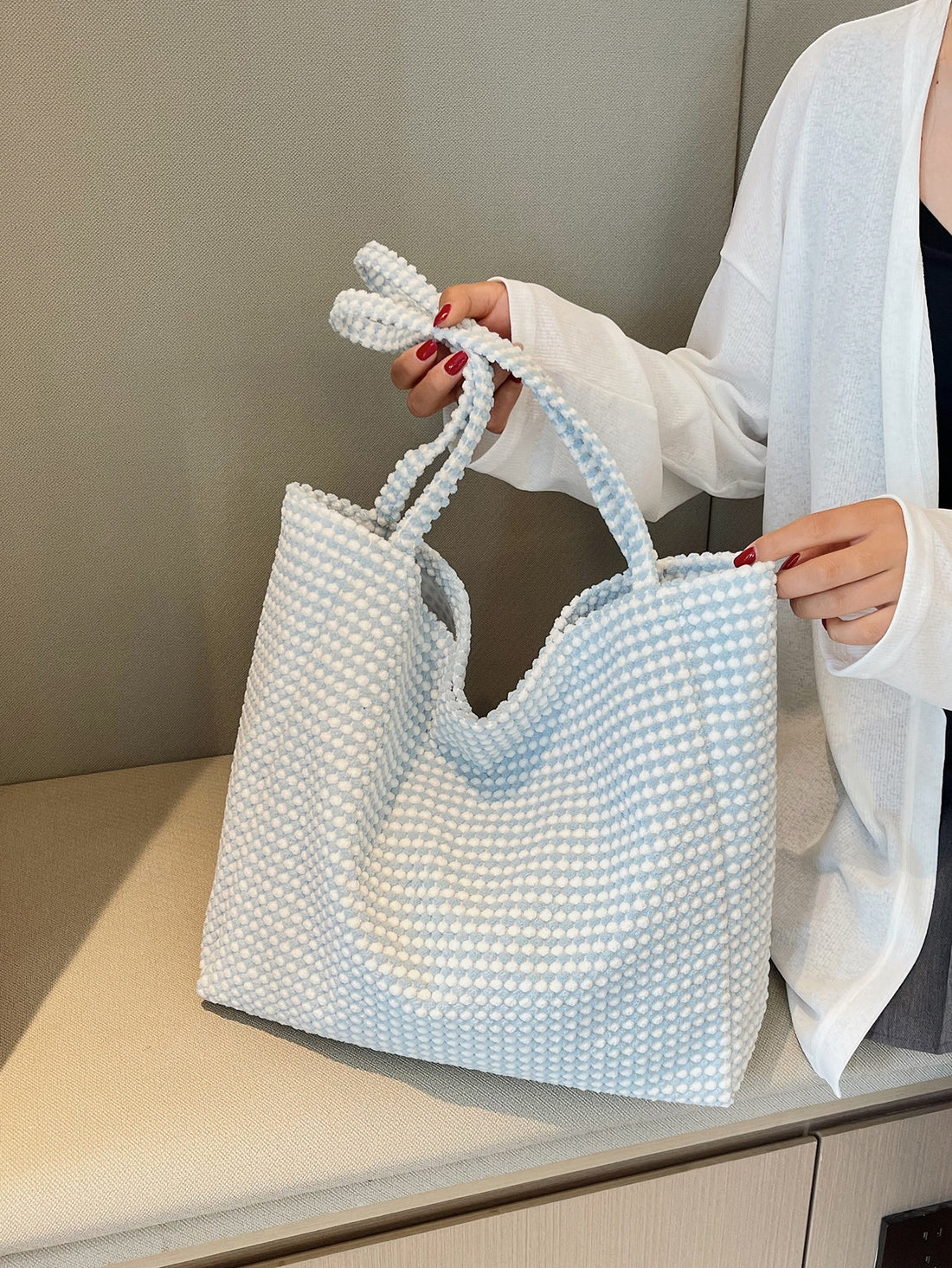 Introducing our Versatile Color Block Corduroy Tote Bag - perfect for everyday adventures! Made with stylish color blocking and spacious design, stay organized and in style on the go. Experience the benefits of durability and fashion all in one bag. Versatile Color Block Corduroy Tote Bag - Stylish & Spacious for Everyday Adventures