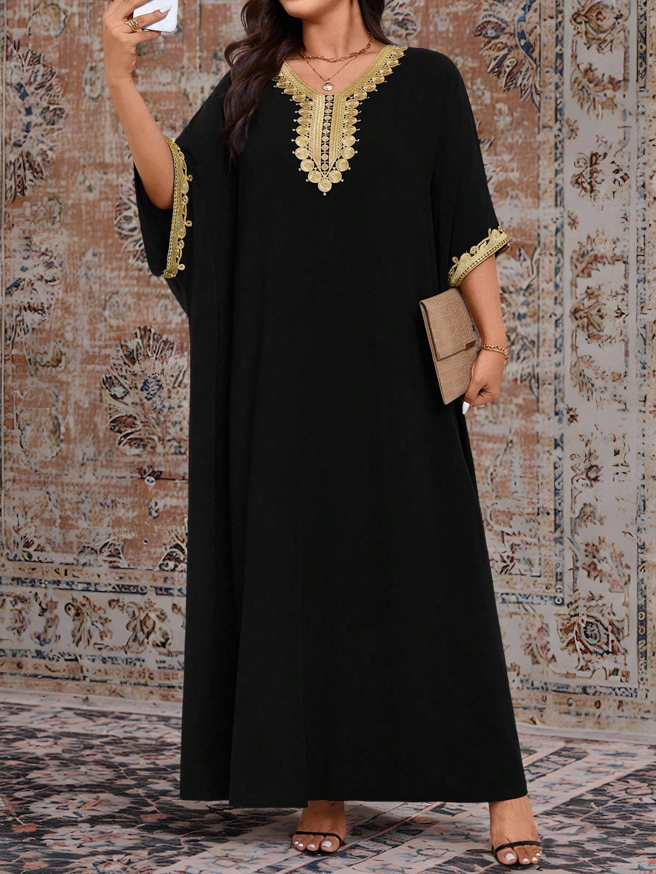 Effortlessly chic and oh-so-comfortable, this plus-size midi dress is your new go-to for looking put-together without the fuss. The relaxed silhouette flatters every curve while the midi length keeps things classy and versatile—dress it up with heels for a night out or pair it with sneakers for weekend errands. Perfect for those days when you want to feel confident and fabulous in something that actually fits right. Whether you're running errands, meeting friends, or just living your best life, this dress d