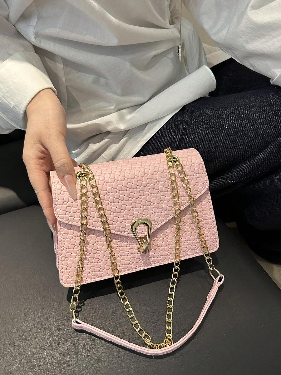 Bring a splash of fun to your daily routine with this vibrant candy-colored crossbody handbag. Featuring a woven texture and a clear one-shoulder design, it combines playful style with practical hands-free convenience. Perfect for commuters who love to make a bold statement while staying organized on the go.