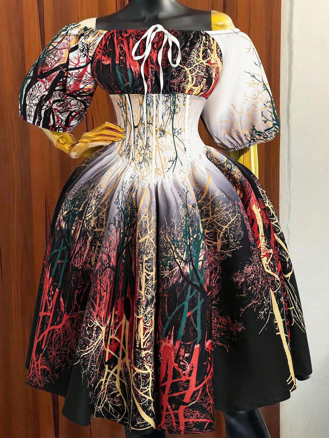 This whimsical vintage-inspired midi dress features a playful plant print and a flattering fitted waist, perfect for curvy women. Embrace the quirky side of fashion with this fun and unique piece!