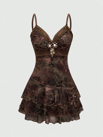 Get ready to rock your unique style with our Vintage Bohemian Ruffled Paisley Print Mini Dress! This stylish hippie chic dress will make you stand out from the crowd with its fun ruffled design and bold paisley print. Perfect for a day out with friends or a weekend festival, this dress will keep you feeling confident and cool.