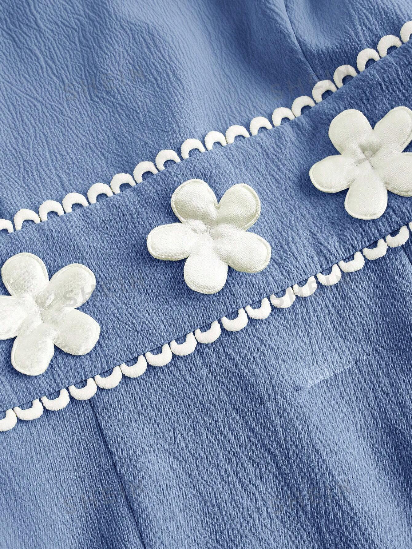 Experience the charm of the 1960s with our Vintage Countryside Floral A-Line Sundress. The perfect addition to your wardrobe, this dress features a classic floral design and an elegant A-line silhouette. Embrace the timeless beauty of this vintage-inspired piece and elevate your style to new heights.