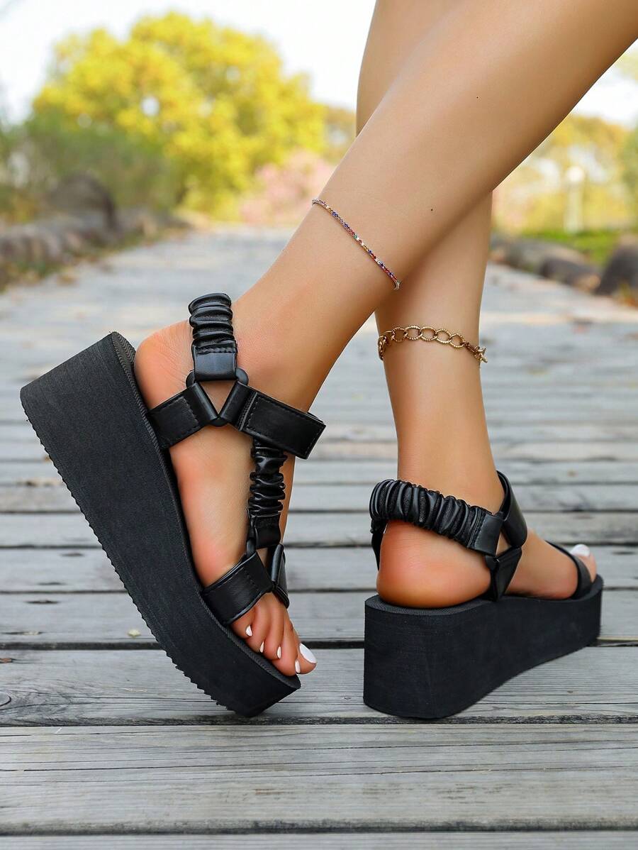 Step up your style with these Women's Adjustable Buckle Platform Wedge Slide Sandals! Lightweight and comfy, they’re perfect for outdoor adventures or casual hangouts. The adjustable buckle ensures a customized fit, while the platform wedge adds a fun boost to your look. Slip them on and get ready to turn heads wherever you go!